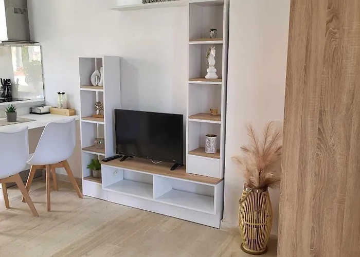 Cielo Studio & Apartments